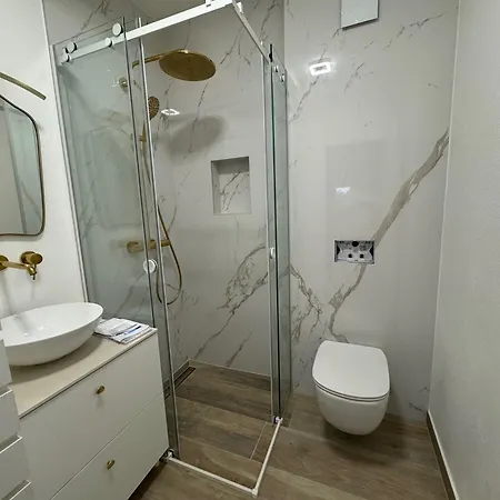Aura Adriatica Olive - Luxury Apartment, Private Pool, Sea View, Parking * Lovran