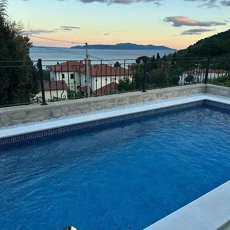 Aura Adriatica Olive - Luxury Apartment, Private Pool, Sea View, Parking