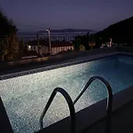 Aura Adriatica Olive - Luxury Apartment, Private Pool, Sea View, Parking Apartament *
