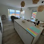 Aura Adriatica Olive - Luxury Apartment, Private Pool, Sea View, Parking Apartament Lovran