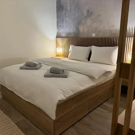 Apartman Aura Adriatica Olive - Luxury Apartment, Private Pool, Sea View, Parking Lovran