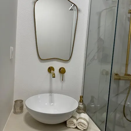 Aura Adriatica Olive - Luxury Apartment, Private Pool, Sea View, Parking Apartmán