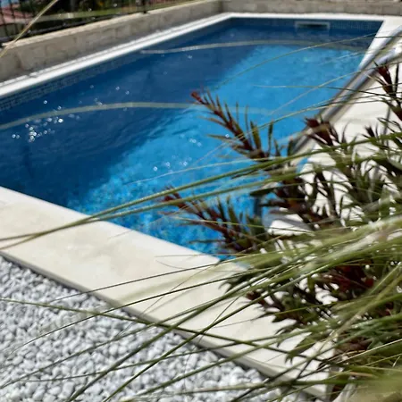 Aura Adriatica Olive - Luxury Apartment, Private Pool, Sea View, Parking * Lovran