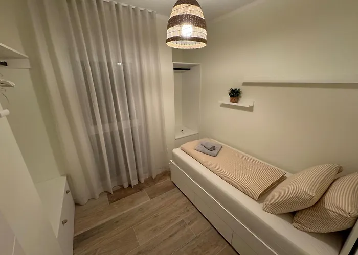 Aura Adriatica Olive - Luxury Apartment, Private Pool, Sea View, Parking *