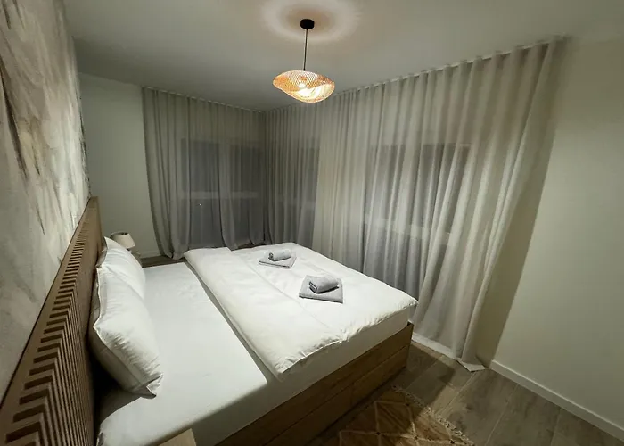 Aura Adriatica Olive - Luxury Apartment, Private Pool, Sea View, Parking Lovran