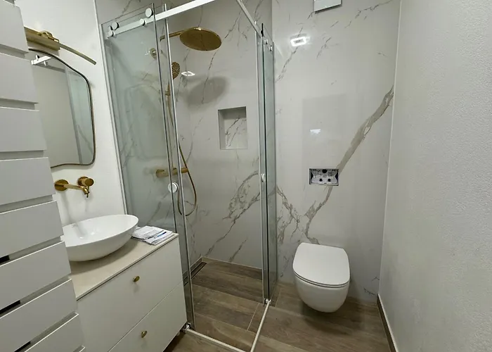 Aura Adriatica Olive - Luxury Apartment, Private Pool, Sea View, Parking * Lovran