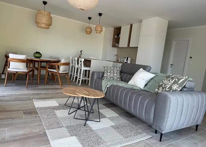 Aura Adriatica Olive - Luxury Apartment, Private Pool, Sea View, Parking